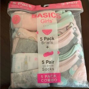 NWT Girls Underwear and Socks Size Small